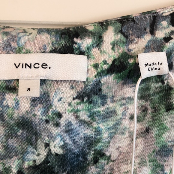 Vince Womens Painted Floral Silky Top, Green -NWT Sz 8 - Picture 6 of 9